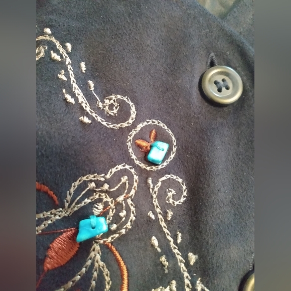 White Stag Womens Size 18.5X22 Inch Velvet Vest Embroidered Lined Blue/Red - Picture 9 of 16